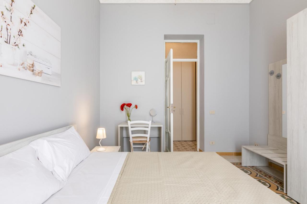 Stazione Notarbartolo Bright&Cozy Apartment Palermo Esterno foto