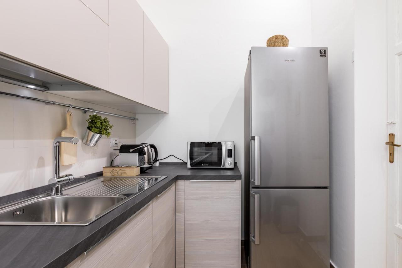 Stazione Notarbartolo Bright&Cozy Apartment Palermo Esterno foto
